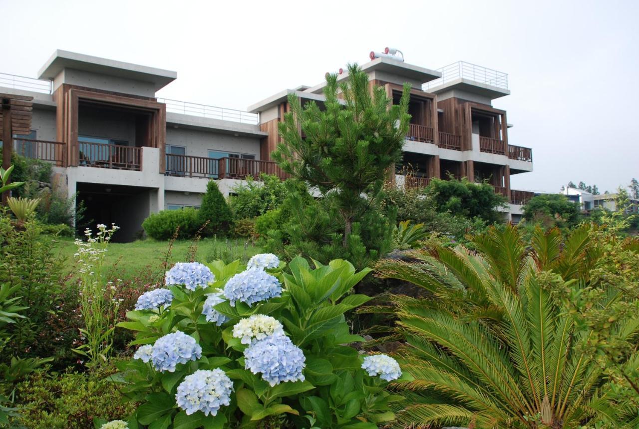 Jeju Eco Suites Seogwipo Exterior foto